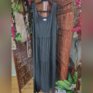 Woman's 3 tier black midi dress plus sz 2x